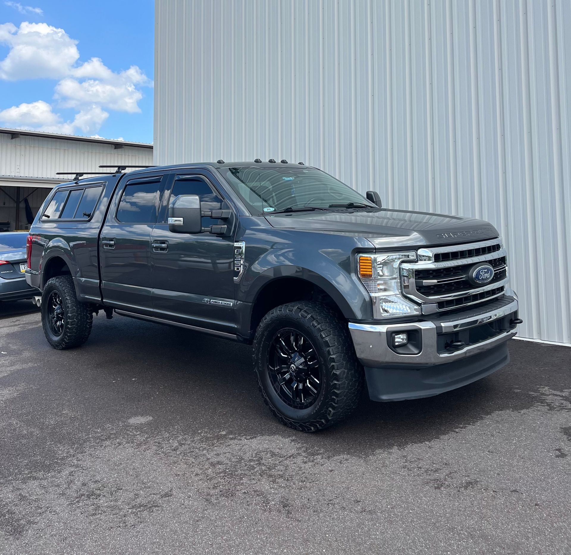 Interior/Exterior Large SUV/Pickup truck