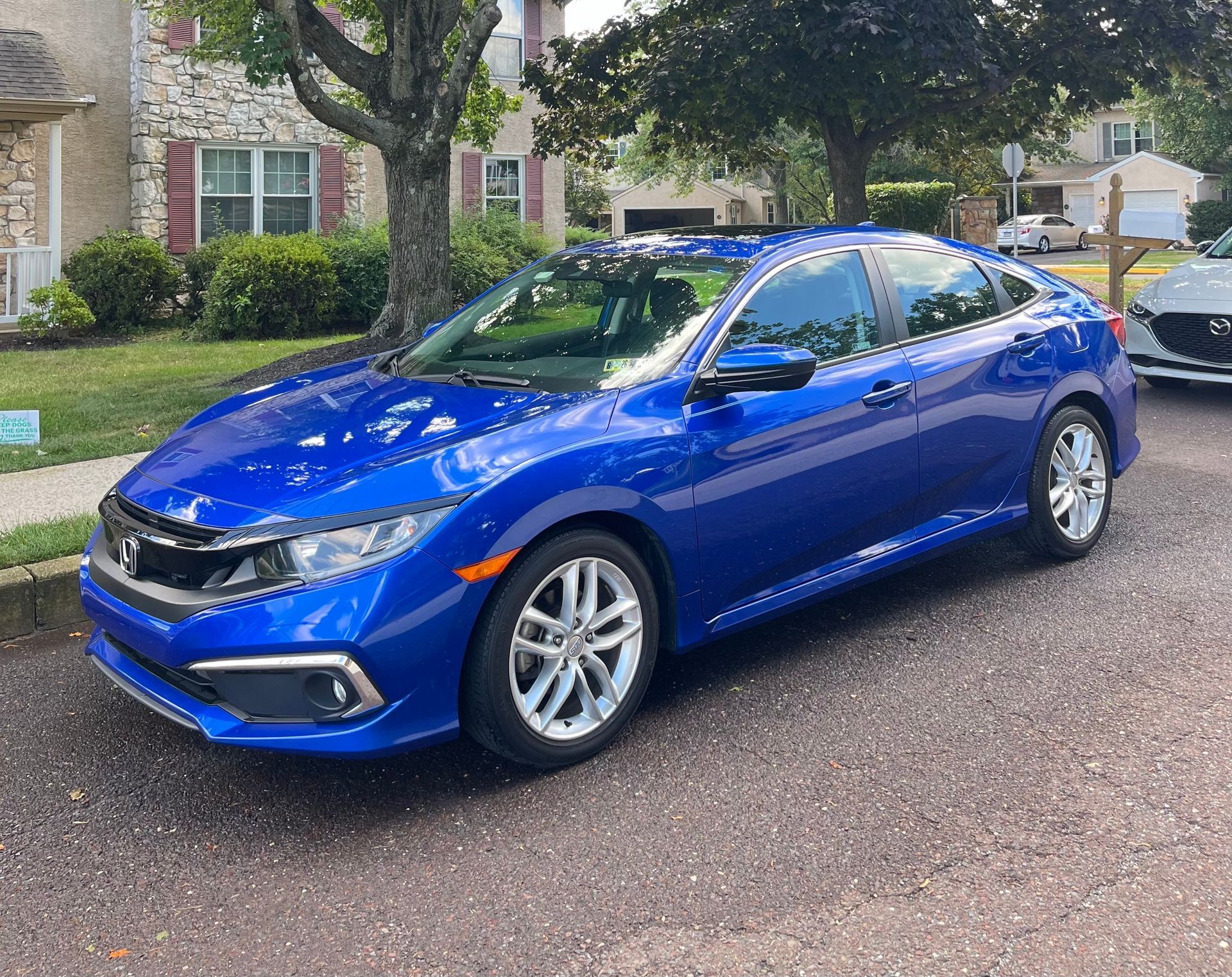 Interior/Exterior Sedan